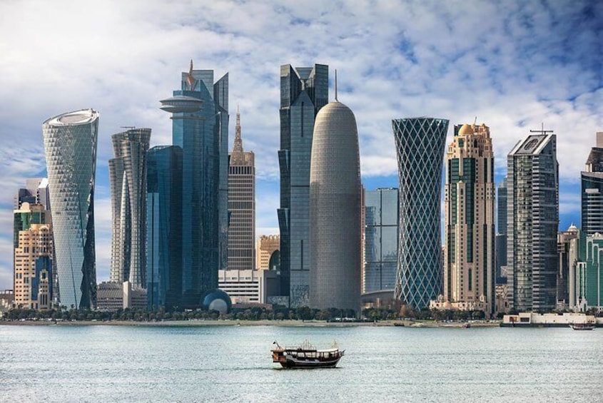 (Private Tour) Doha city tour and Dhow boat cruise
