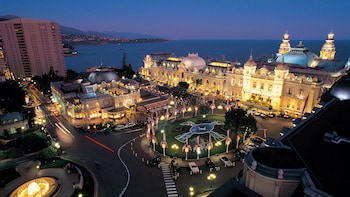 Visite nocturne de Monte-Carlo en petit groupe