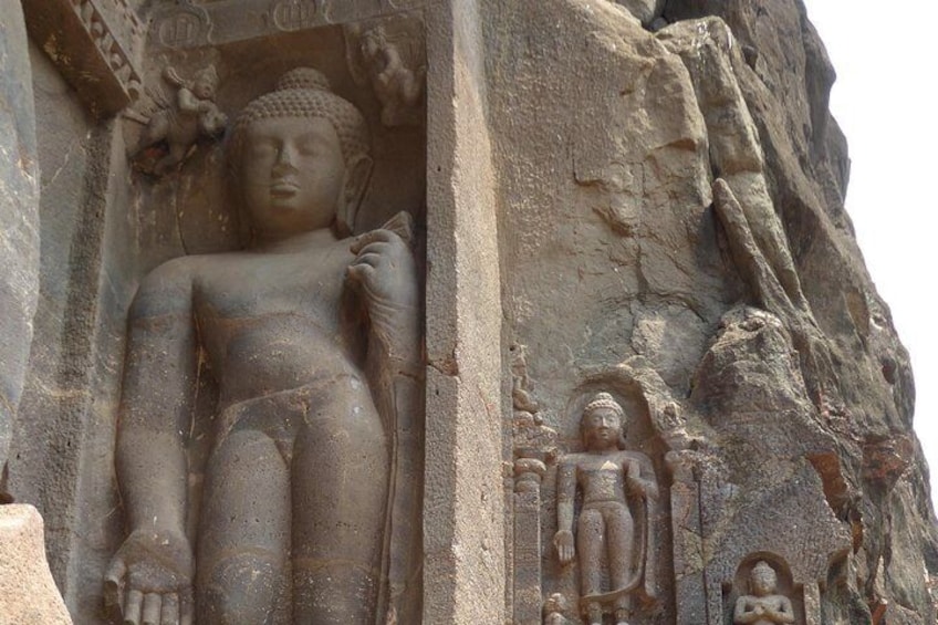 Ajanta and Ellora Caves tour from Aurangabad