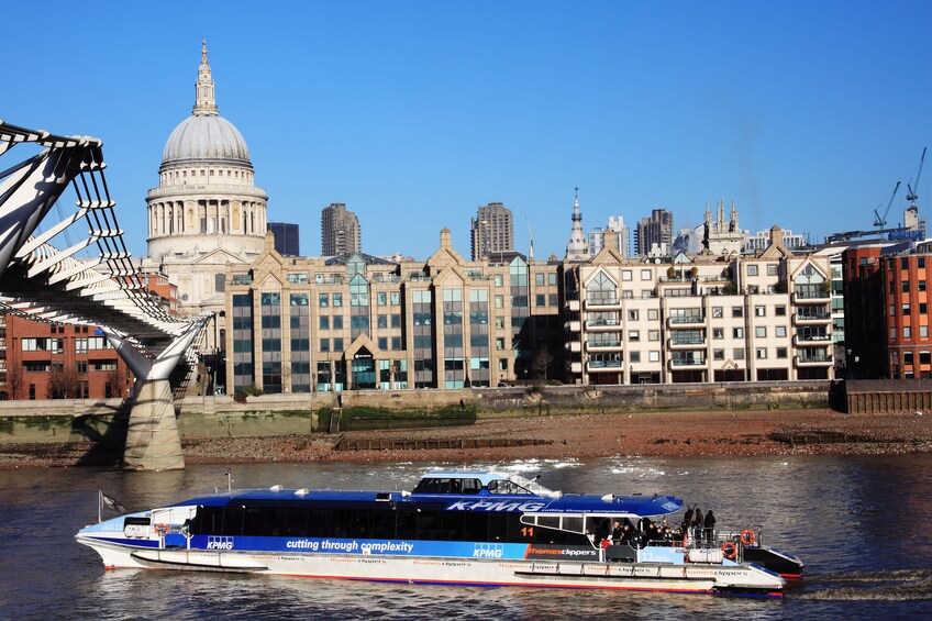 Best of Royal London:Tower of London, Thames Cruise & Changing of the Guard