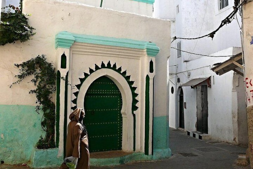 From Tetouan: Full day trip to Tangier