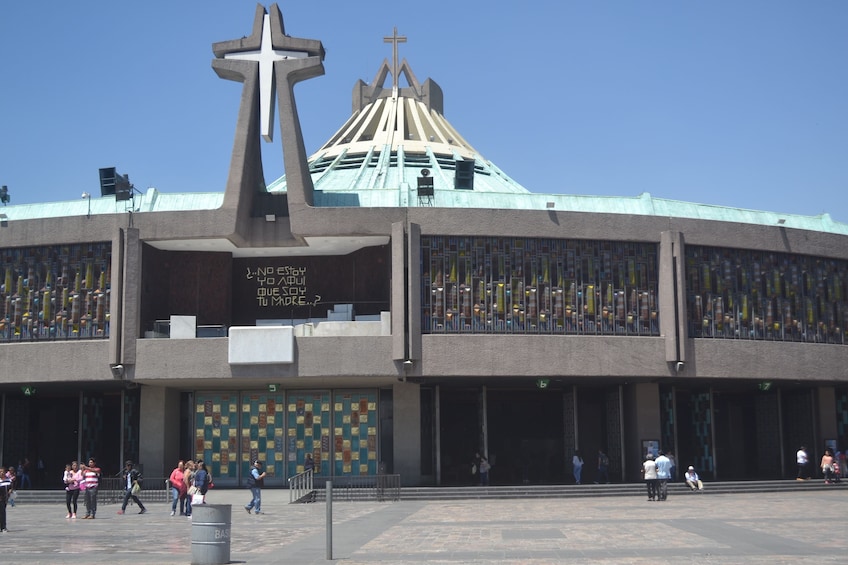 Cargar foto 4 de 10. Teotihuacan Pyramids & Guadalupe Shrine Full-Day Tour