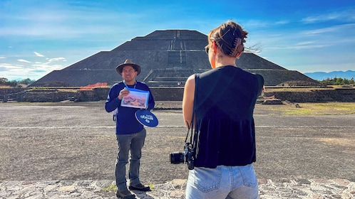 Teotihuacan, Guadalupe Shrine, Tlatelolco Full Day Tour