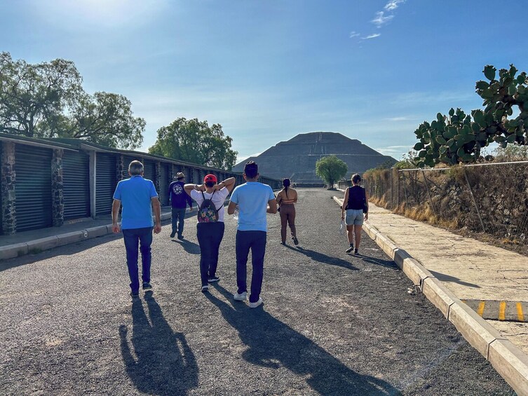 Teotihuacan Immersive Early Access or Afternoon Tour