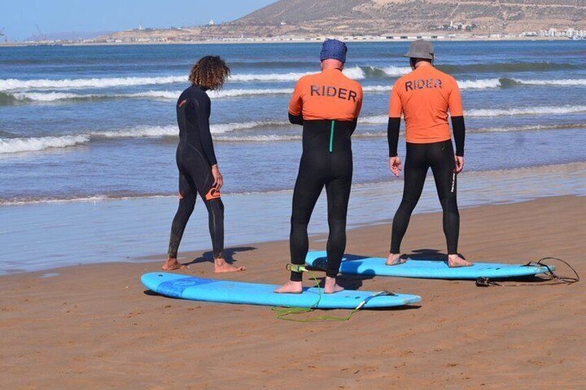 2 hours surf lesson in Agadir