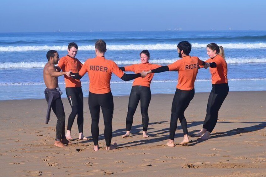 Warming before surfing is important 