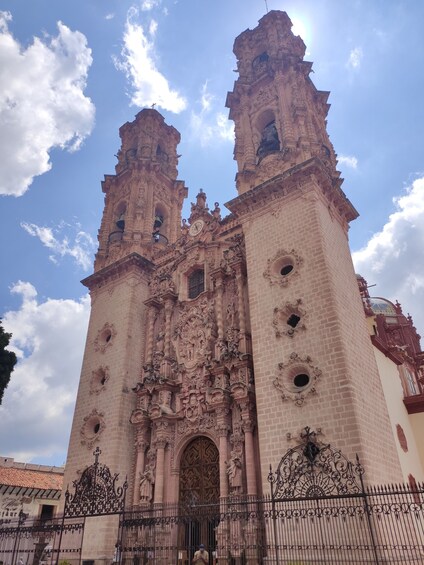 Taxco & Cuernavaca Tour with Prehispanic Mine & Silver Workshop