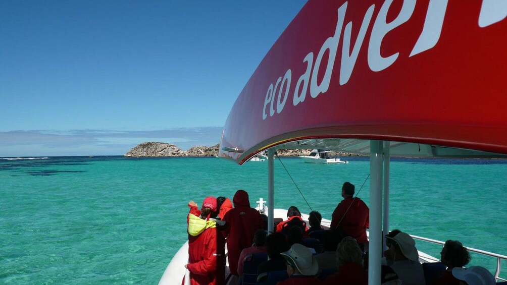 rottnest island adventure boat tour