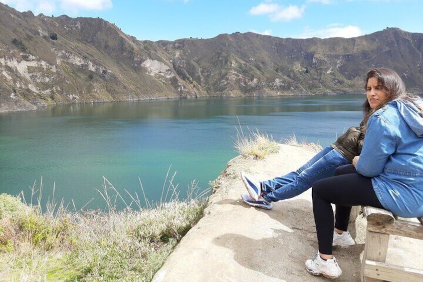 Private Excursion Day to Quilotoa Lagoon from Quito