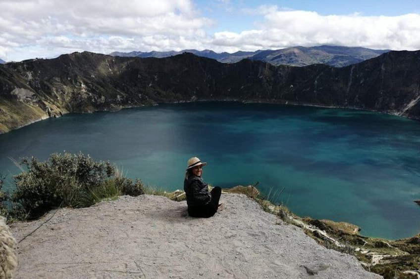 Private Excursion Day to Quilotoa Lagoon from Quito