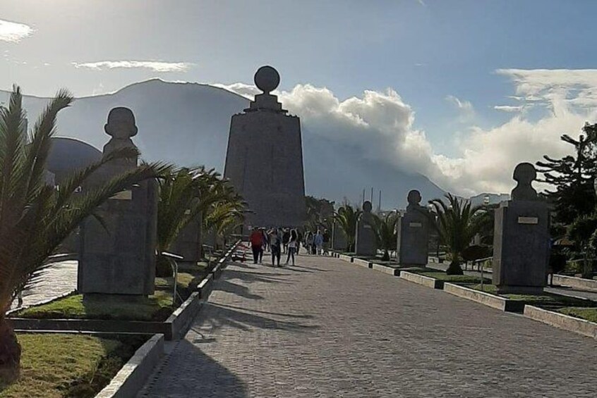 Shared Tour to Middle of the World Monument from Quito