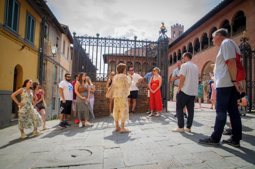 VIP Siena & San Gimignano Small-Group Tour with Chianti Dinner