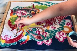Make and paint a Malaysian batik scarf