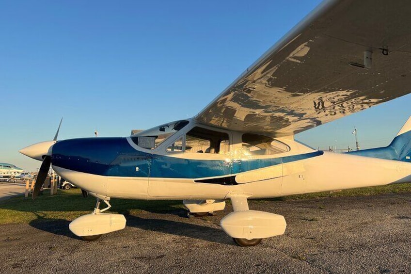 The Ultimate Miami Plane Tour: Beaches, Islands, Downtown Skyline