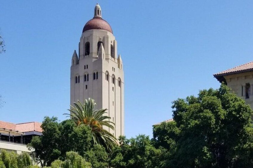 Hoover Tower in Stanford University