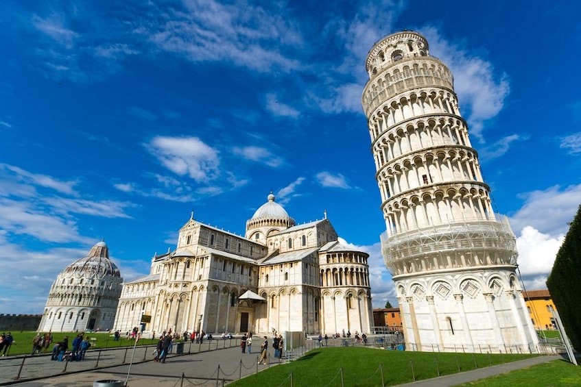 Foto 4 von 10 laden Half-Day Tour of Pisa with Optional Leaning Tower Ticket