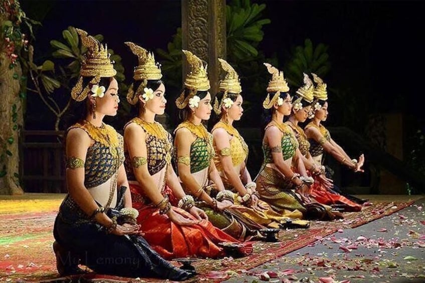 Apsara show with Buffet Dinner 