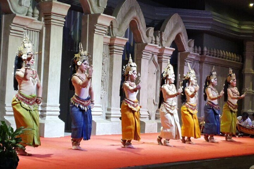 Apsara show with Buffet Dinner 