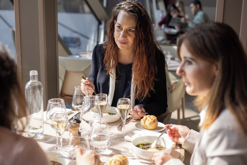 Lunch at the Eiffel Tower: Madame Brasserie Restaurant