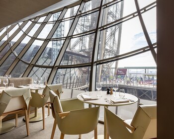 Lunch at the Eiffel Tower: Madame Brasserie Restaurant