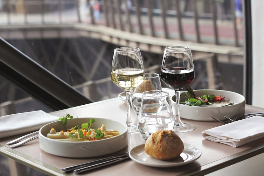 Lunch at the Eiffel Tower: Madame Brasserie Restaurant