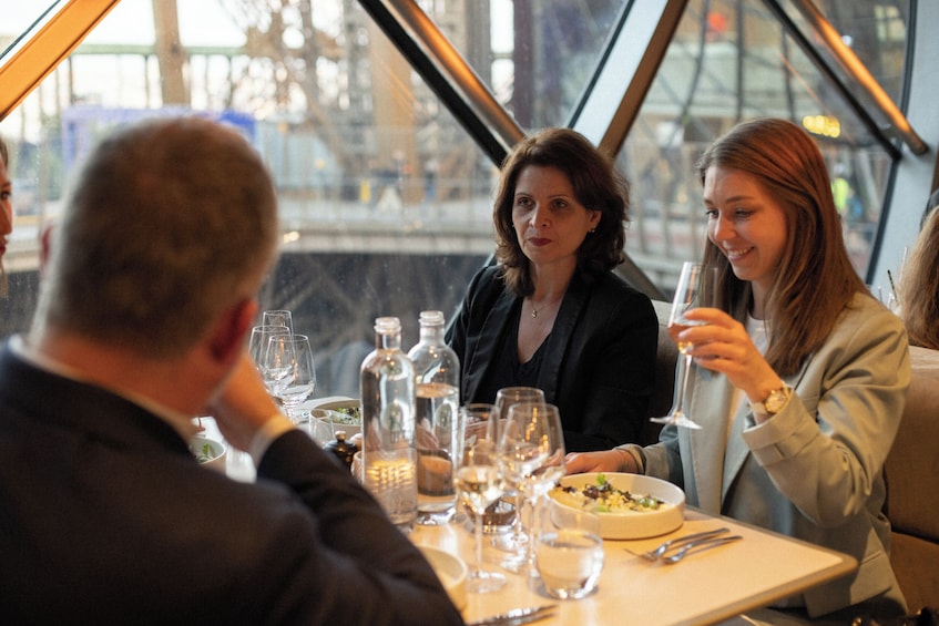 Lunch at the Eiffel Tower: Madame Brasserie Restaurant