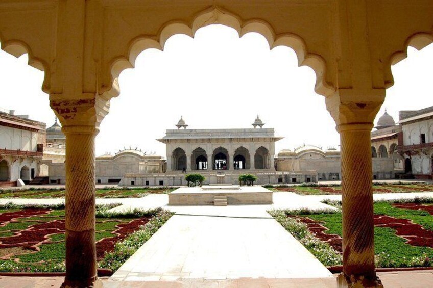 Private Taj Mahal Tour from Chennai