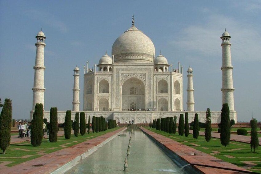 Taj Mahal Day Tour from Chennai