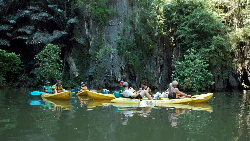 Kayakers in Ban Bor Thor