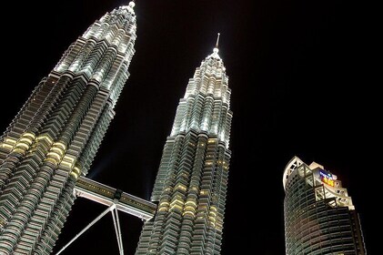 *14 Hrs Kuala Lumpur Flexible Van Tour from Melaka w' Tour Guide