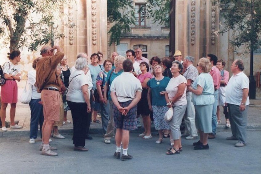 Guiding in Valletta