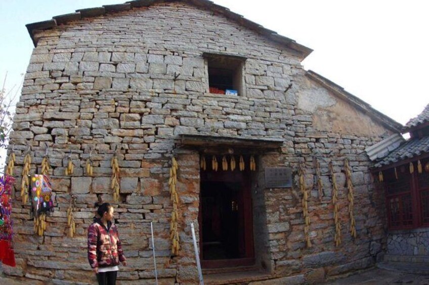 One day Stone Forest and Nuohei Yi Village Tour