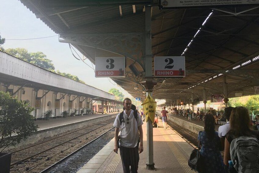 Your train will be available at one of these 02 platforms most of the time. Kandy does not have many platforms. Only a very limited platforms and it's not a difficult task to locate the correct one. 