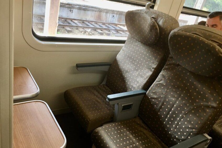 1st Class Seats 