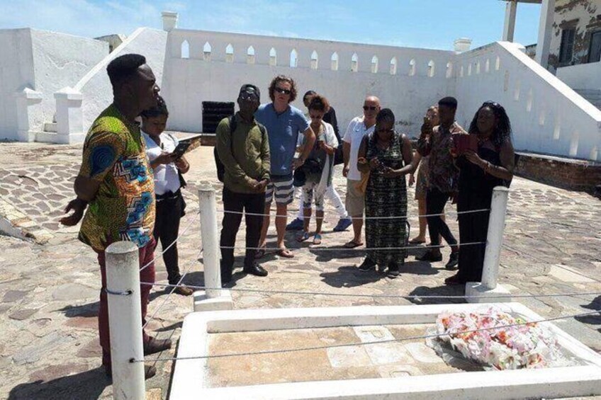 Accra To Cape Coast and Elmina Cultural Tour
