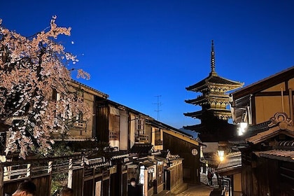 KYOTO's OLD TOWN of GION