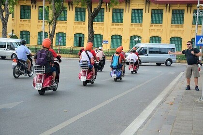 河內後街 Vespa 之旅：河內復古 Vespa 之旅城市