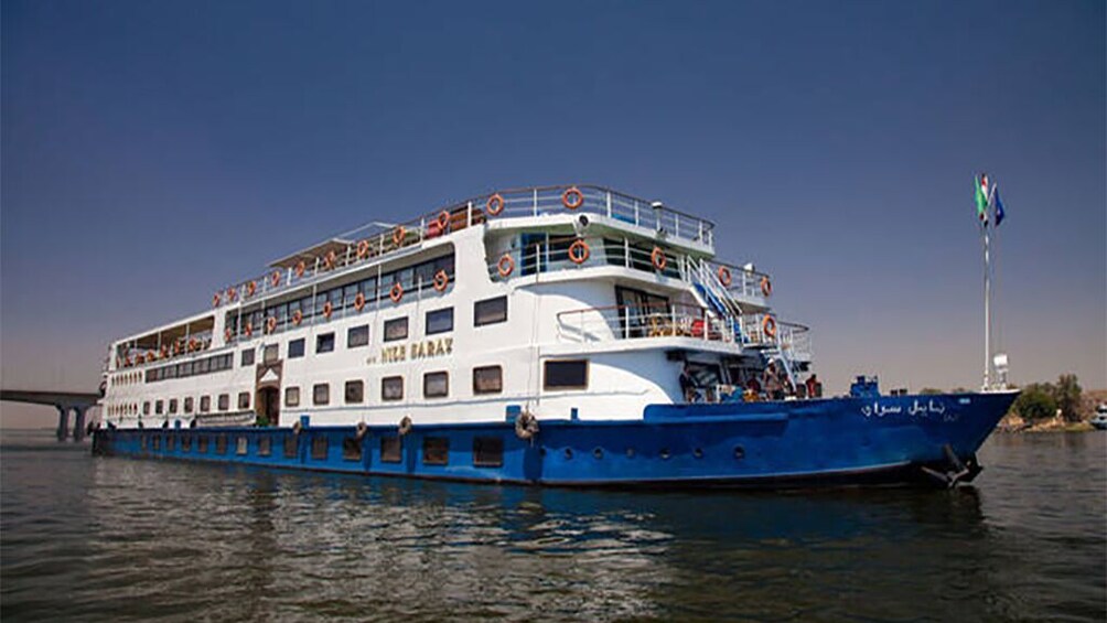 4 NIGHTS / 5 DAYS AT SUNRISE MAHROSA CRUISE FROM LUXOR TO AS