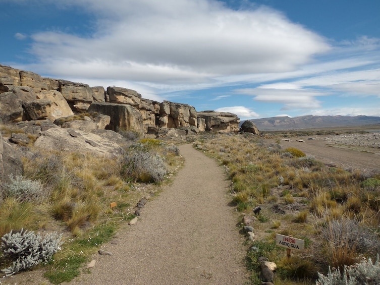 El Calafate City Tour and Walichu caves