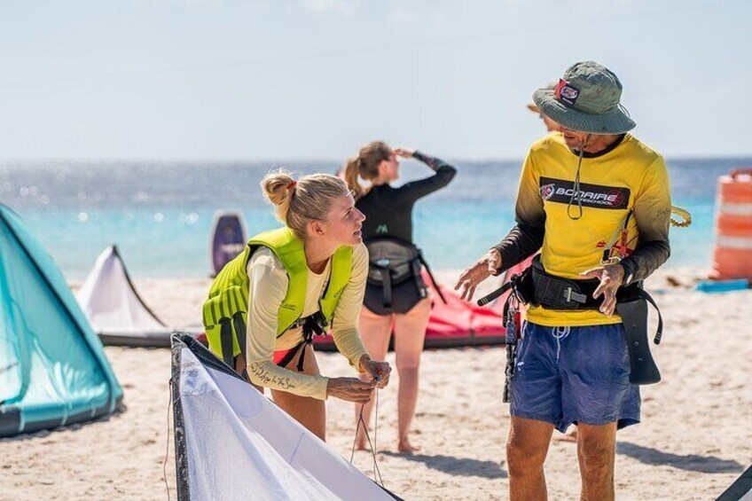 Kitesurfing 3 hours private lesson