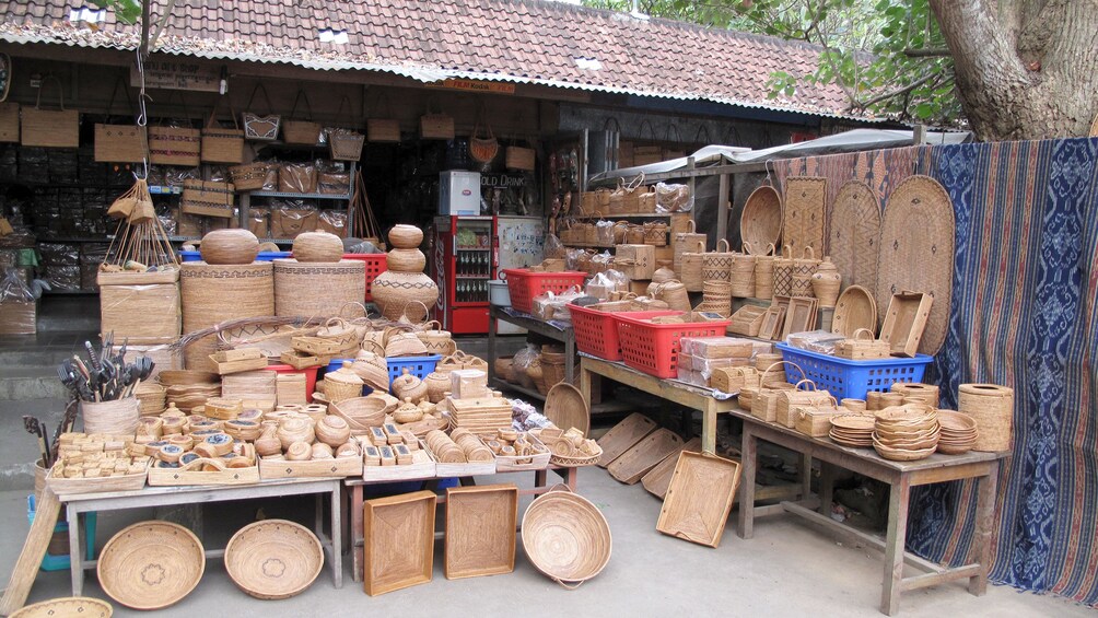 hand crafted baskets for sale in Bali