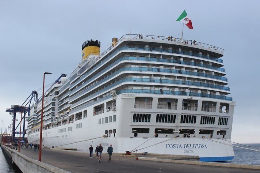 Sandwich Harbour Scenic Excursion - For The Cruise Ships 