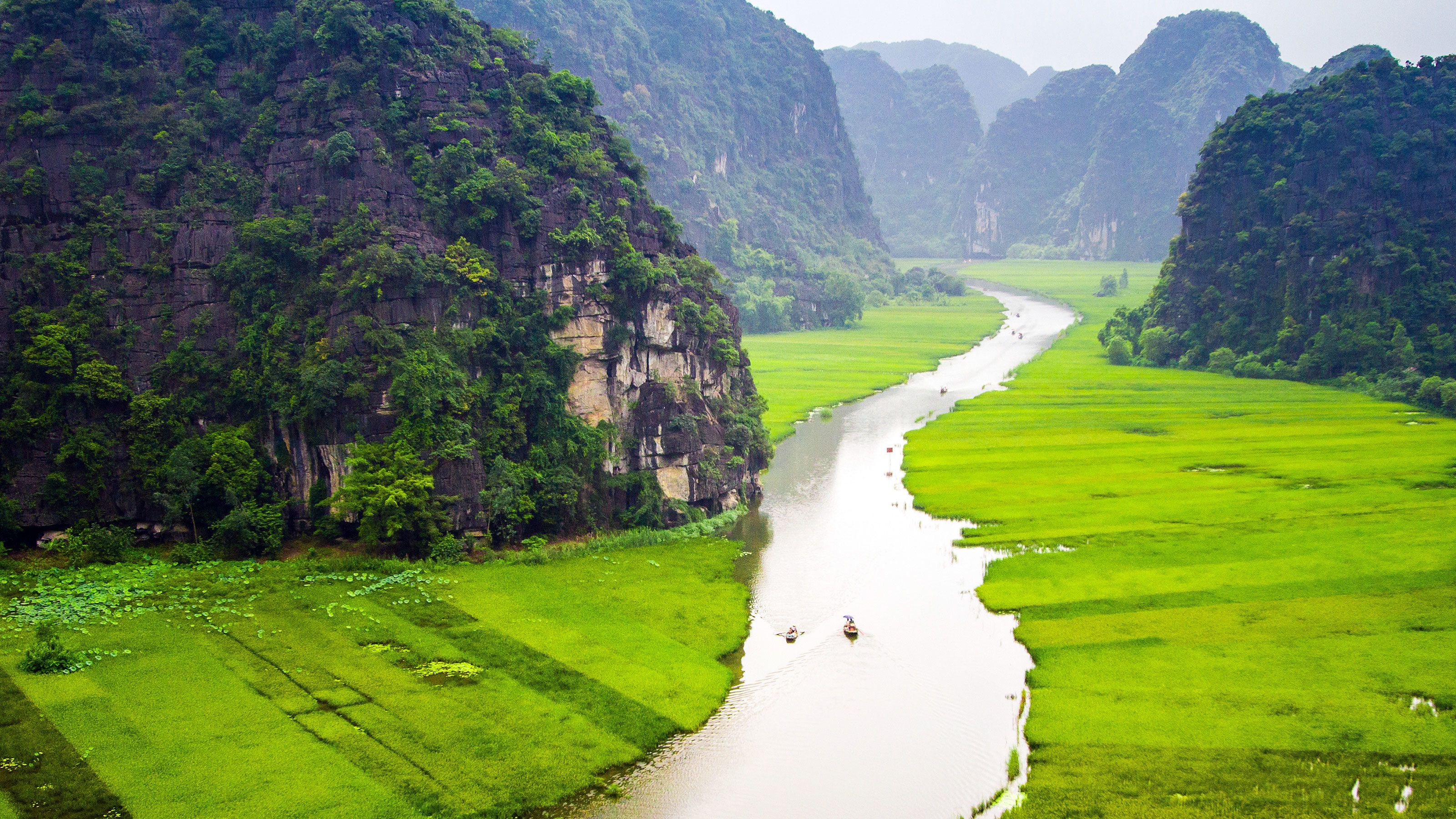 Hoa Lu & Tam Coc Full-Day Tour