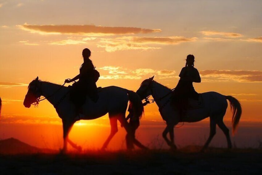 Best Sunrise Horse Riding Tour in Cappadocia - Min.2 pax.