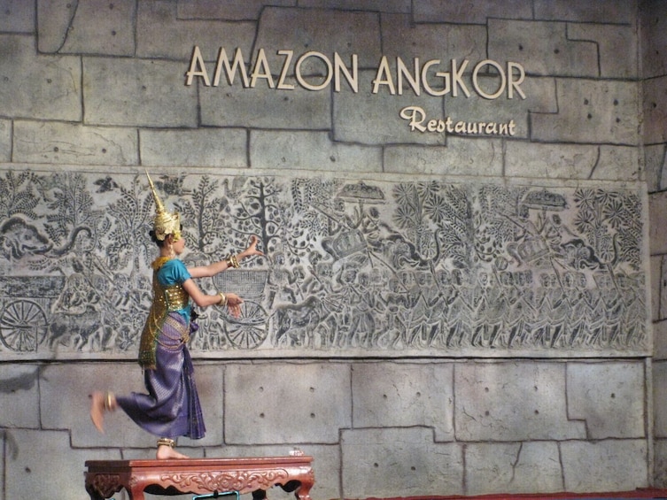 Apsara Dance Performance with Buffet Dinner at Amazon