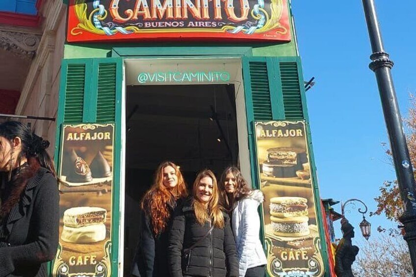 Caminito & La Boca Private Walking Tour 