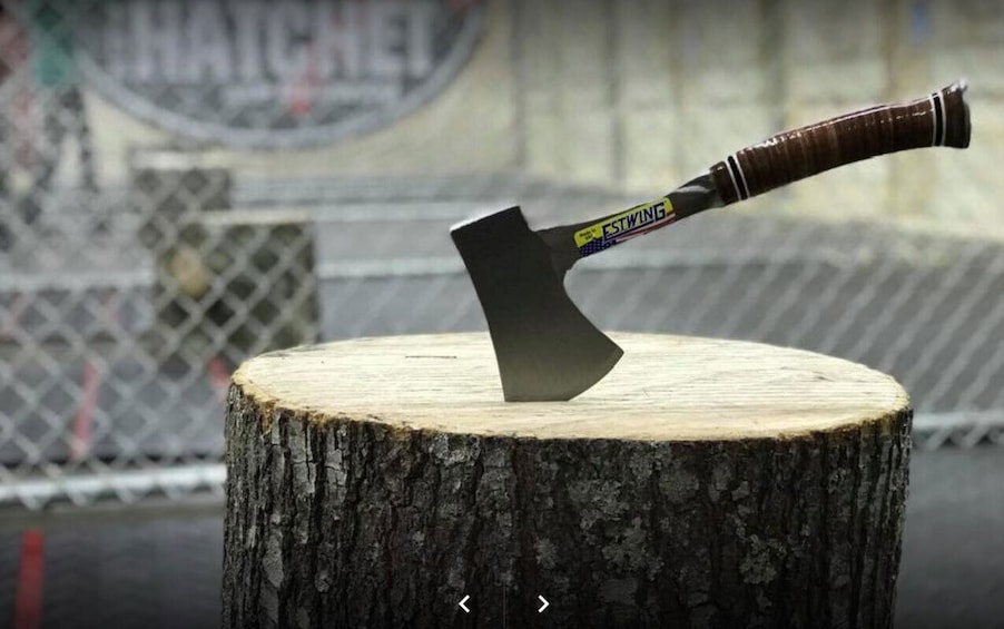 2-Hour Axe throwing session for 2