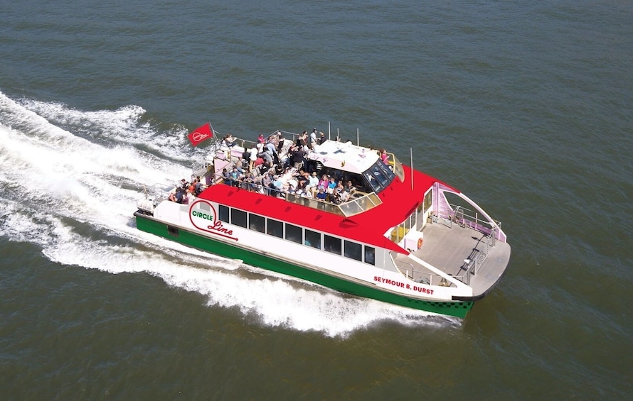 Circle Line: 50-Minute Statue of Liberty Super Express Sightseeing Cruise