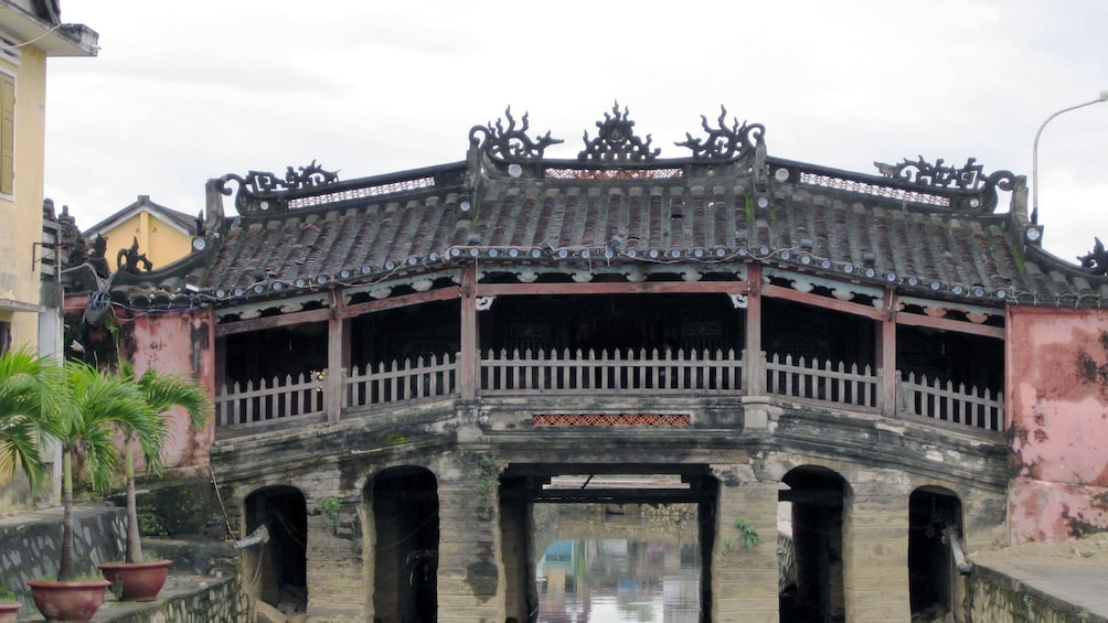 Old Quarter and temple complex in Hoi An 