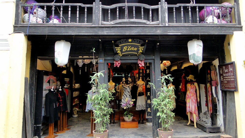 B'lan shop in Hoi An Vietnam 